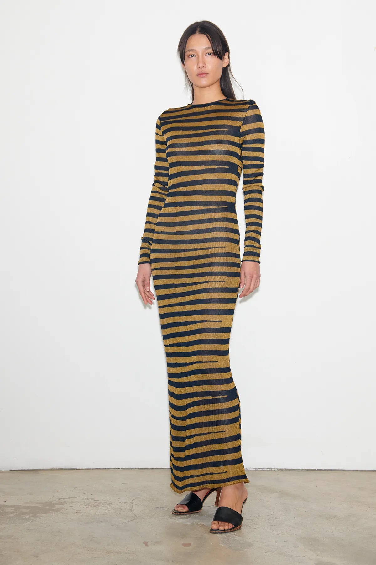 Momo Long Knitted Dress Striped Oliva and Navy