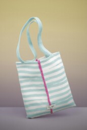 TL180 LOLA ZIGZAG BAG 01
